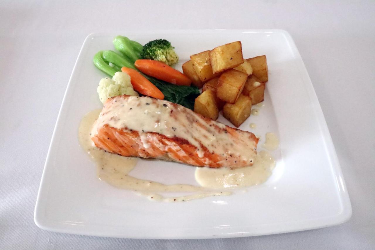 Two Seasons 5*