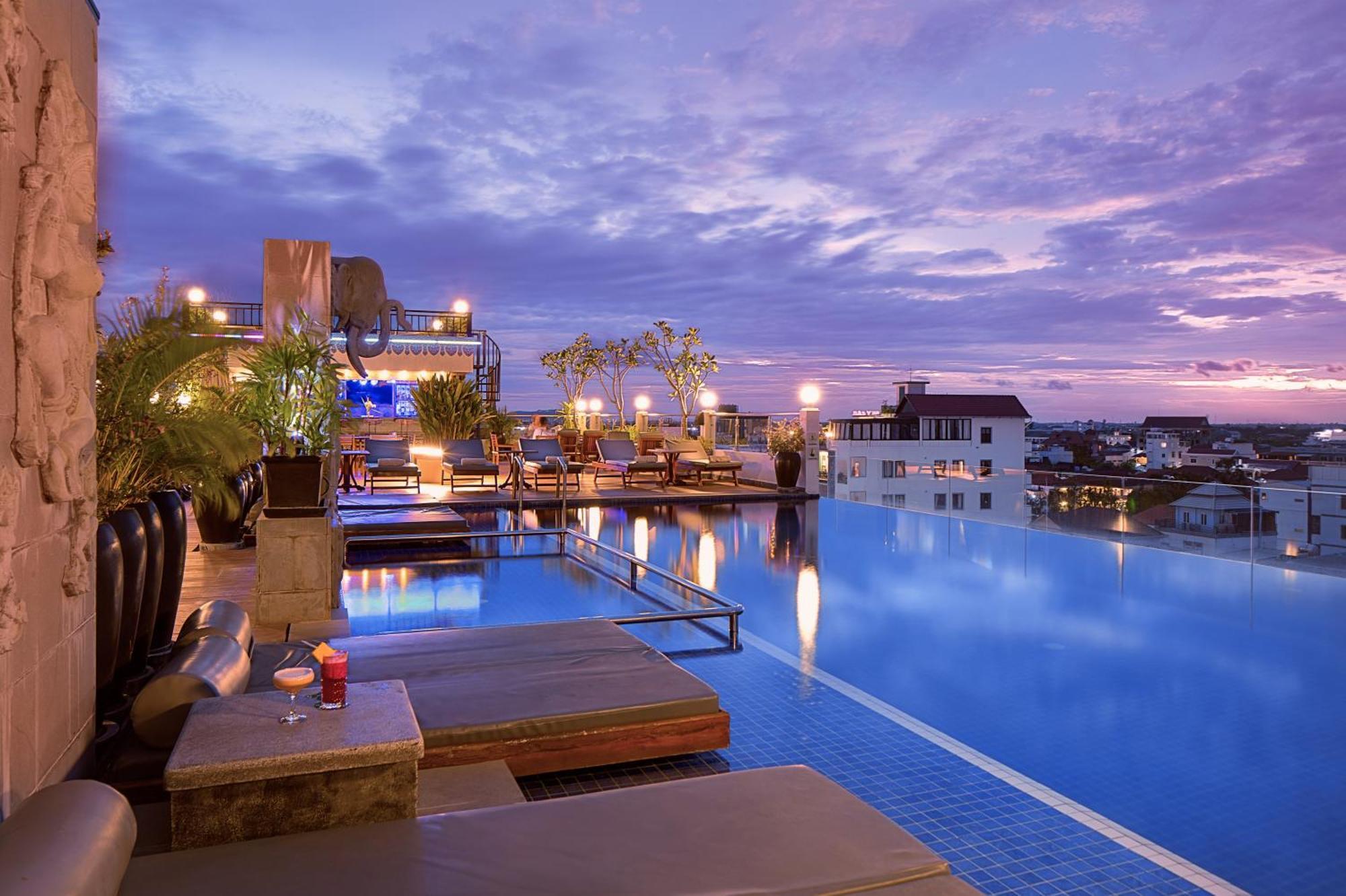 Hotel Two Seasons 5*
